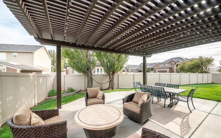 Pergola en bois grande dimension