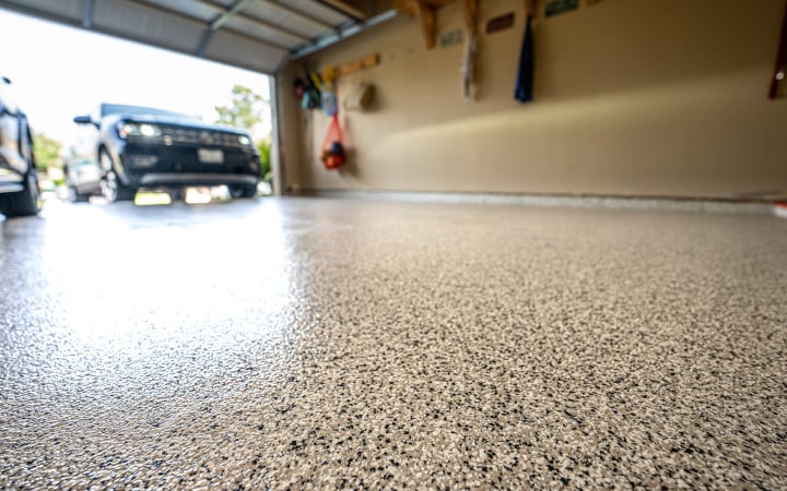 Revêtement de sol de garage en résine époxy